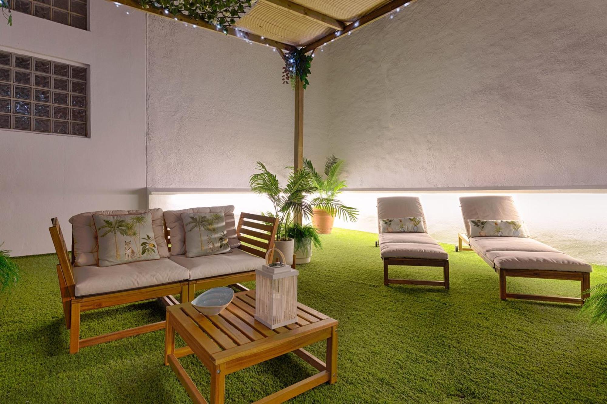 דירות מאלגה C30 Deluxe Studio With Terrace Into Cathedral Square מראה חיצוני תמונה