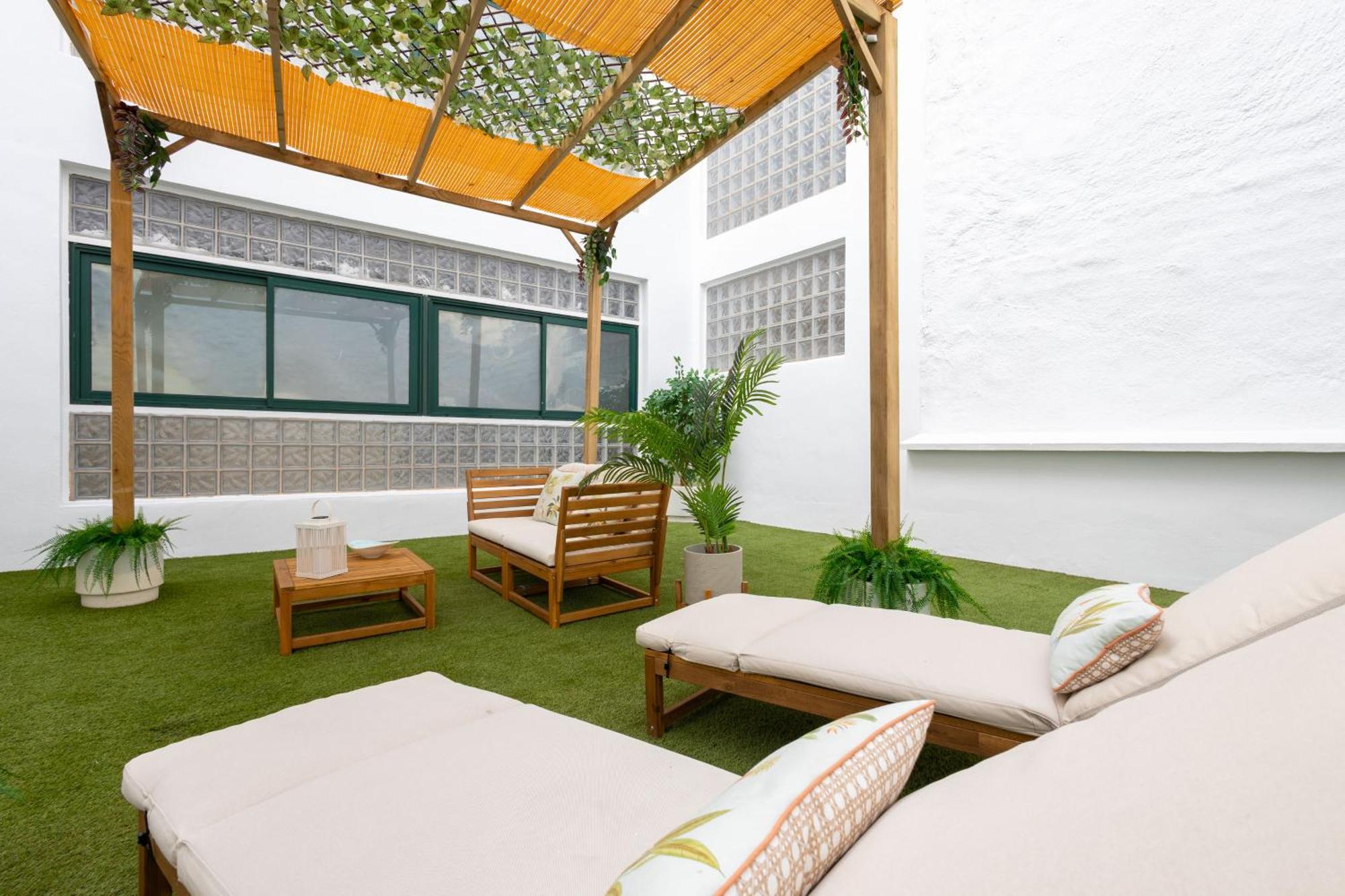 דירות מאלגה C30 Deluxe Studio With Terrace Into Cathedral Square מראה חיצוני תמונה