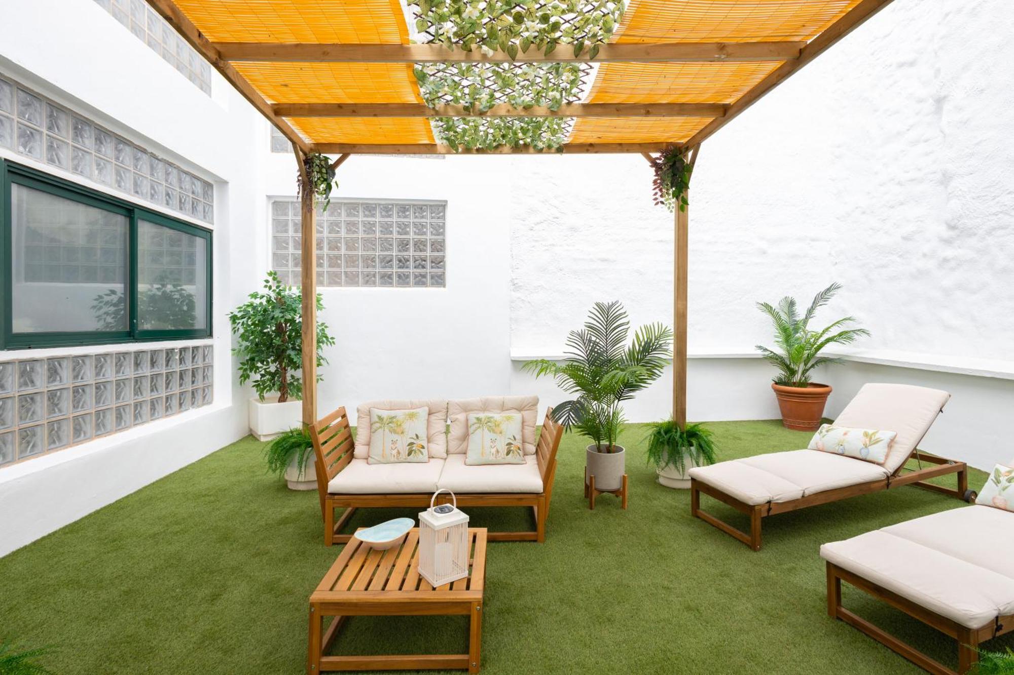 דירות מאלגה C30 Deluxe Studio With Terrace Into Cathedral Square מראה חיצוני תמונה