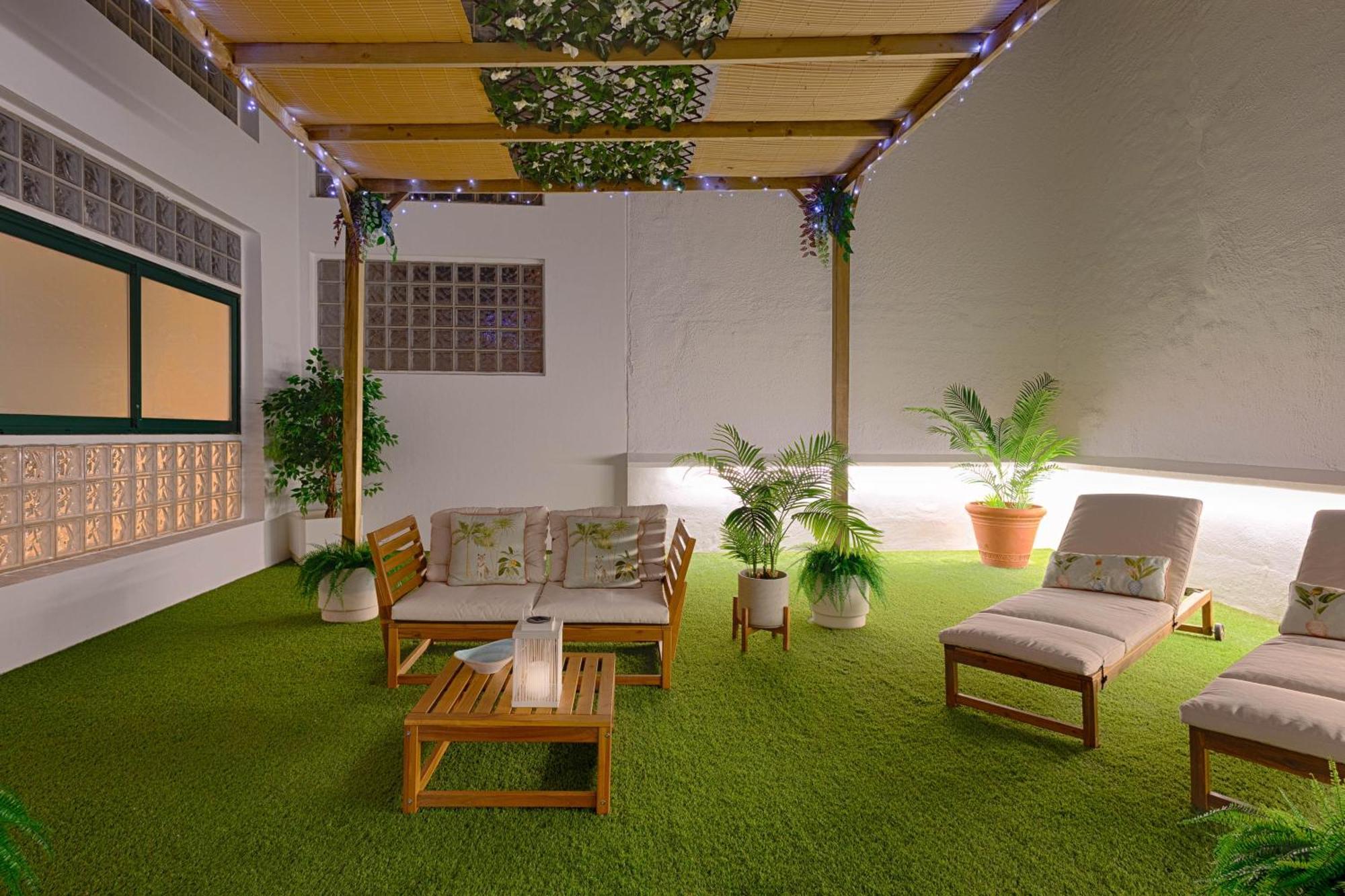 דירות מאלגה C30 Deluxe Studio With Terrace Into Cathedral Square מראה חיצוני תמונה